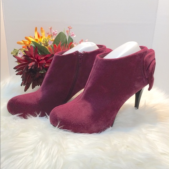 Carlos Santana Shoes - Carlos Santana Red Suede Booties Shoes